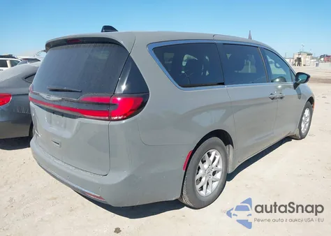 2025 Chrysler Pacifica Select from USA, damaged, VIN 2C4RC1BG0SR551374